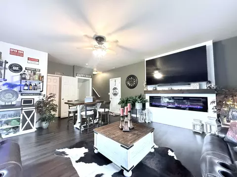 Living - 6647 Cambridge Pl, Summerset, SD 57718 photo 11 of 11