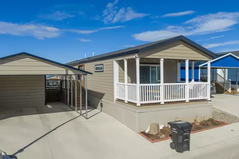 1717 E 91 E Philadelphia St, Rapid City, SD 57703