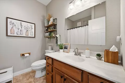 Bath - 513 Aspen Dr, Spearfish, SD 57783 photo 3 of 4