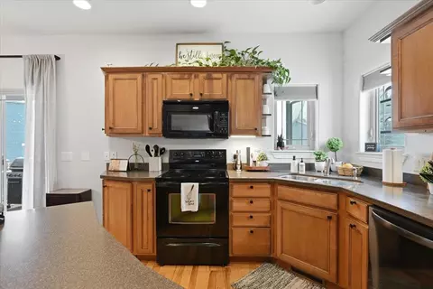 Kitchen - 513 Aspen Dr, Spearfish, SD 57783 photo 2 of 2