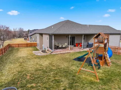 Exterior - 513 Aspen Dr, Spearfish, SD 57783 photo 2 of 2