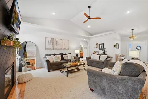 Living - 513 Aspen Dr, Spearfish, SD 57783 photo 3 of 3