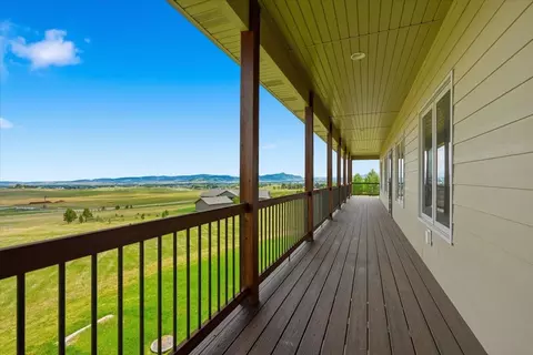 Exterior - 3435 Fox Run Ln, Spearfish, SD 57783 photo 4 of 6