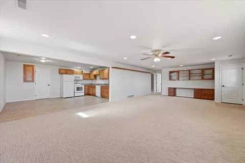 Living - 3435 Fox Run Ln, Spearfish, SD 57783 photo 3 of 5
