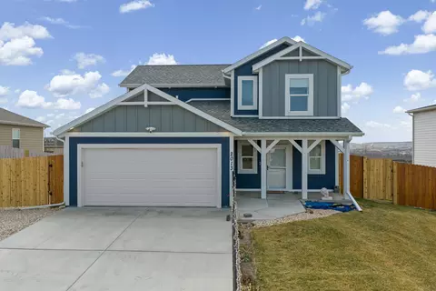 2013 Noah St, Rapid City, SD 57703