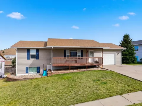 708 S 31st St, Spearfish, SD 57783