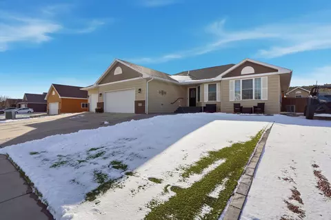 10161 Ventura Ln, Summerset, SD 57718