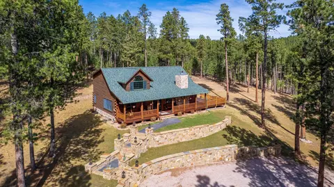 10255 Echo Valley Ct, Rapid City, SD 57702