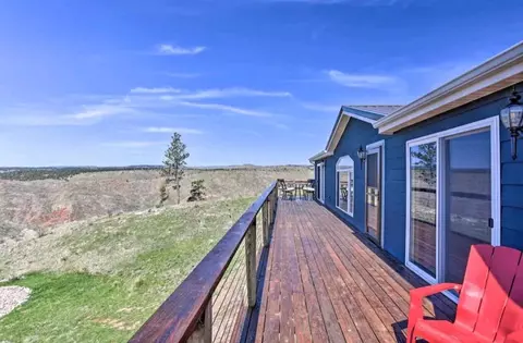 27927 Cascade Springs Rd, Hot Springs, SD 57747