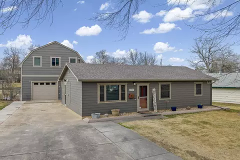 3407 E Anaconda Rd, Rapid City, SD 57701
