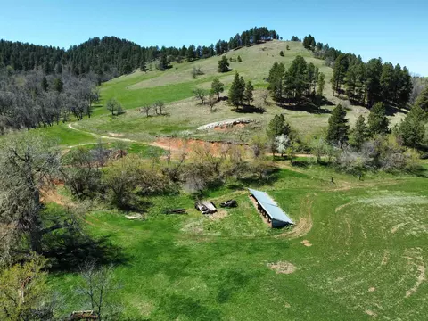 610 Crook City Rd, Whitewood, SD 57793