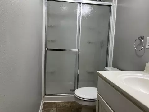 Bath - 330 Gwinn Ave, Lead, SD 57754 photo 1 of 1