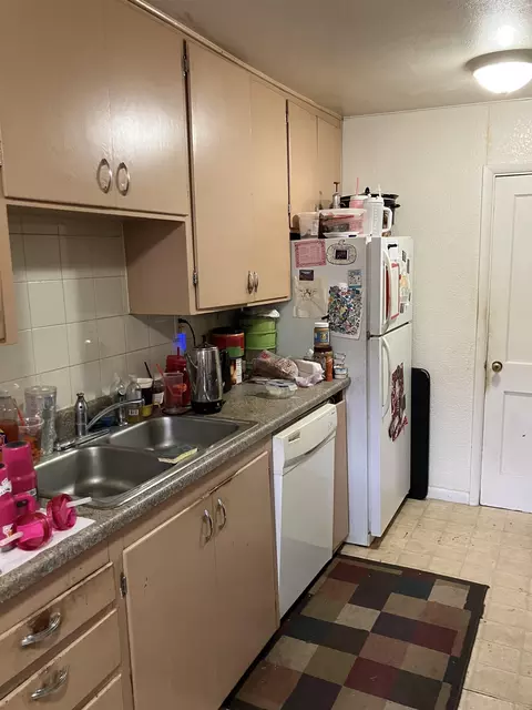 Kitchen - 330 Gwinn Ave, Lead, SD 57754 photo 3 of 3