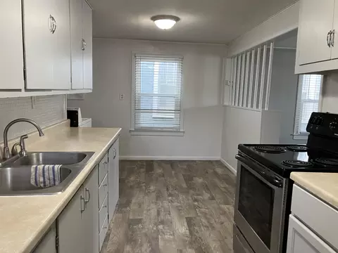 Kitchen - 330 Gwinn Ave, Lead, SD 57754 photo 1 of 3