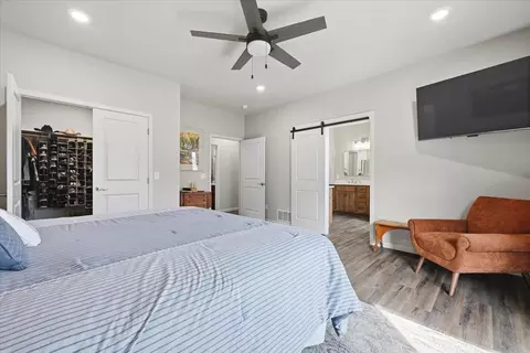 Bedroom - 20997 Sunny Day Loop, Sturgis, SD 57785 photo 2 of 4