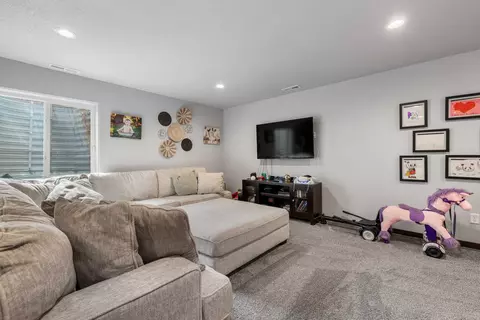 612 Antietam Dr, Box Elder, SD 57719 photo 19