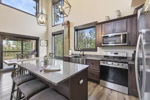 Kitchen - 21246 Cozy Ct, Lead, SD 57754 photo 1 of 3