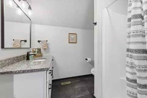 Bath - 21246 Cozy Ct, Lead, SD 57754 photo 4 of 5