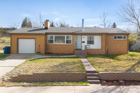 2028 Stirling St, Rapid City, SD 57702