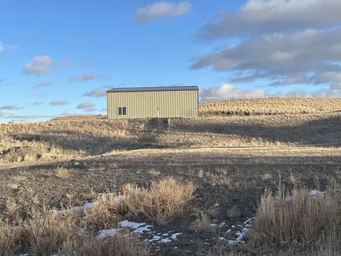 403 411 Valley View Ln, Edgemont, SD 57735 photo 2