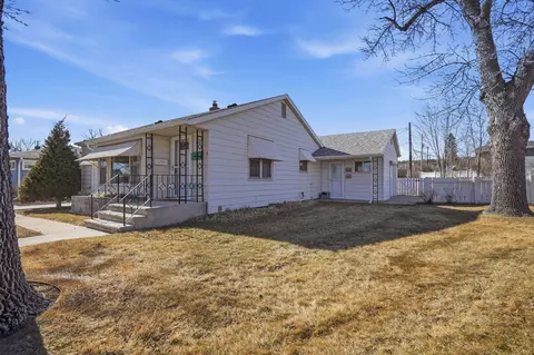 101 42nd St, Rapid City, SD 57702