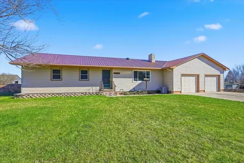 715 Oak Ln, Spearfish, SD 57783