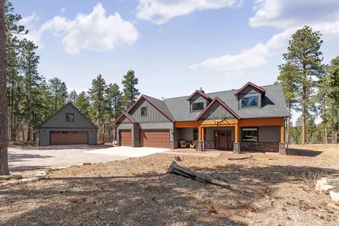 1939 Aster Rd, Spearfish, SD 57783