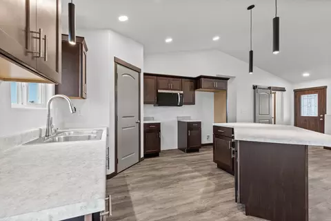 608 Bull Run Dr, Box Elder, SD 57719 photo 11