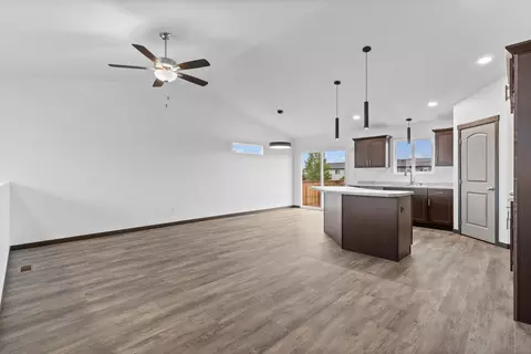 608 Bull Run Dr, Box Elder, SD 57719 photo 3