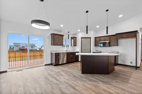 608 Bull Run Dr, Box Elder, SD 57719 photo 6
