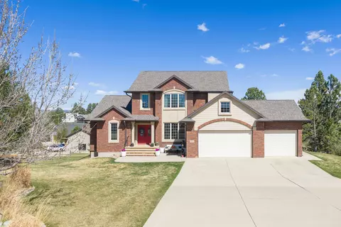 6503 Kennemer Dr, Rapid City, SD 57702