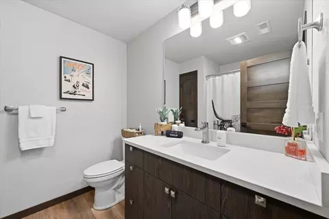 Bath - 21310 Embers Way, Lead, SD 57754 photo 4 of 5