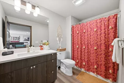 Bath - 21310 Embers Way, Lead, SD 57754 photo 3 of 5
