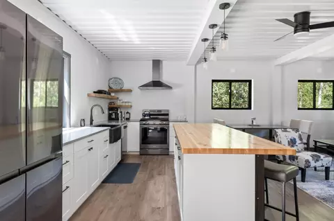 Kitchen - 11269 Terry Gulch Rd, Lead, SD 57754 photo 2 of 3