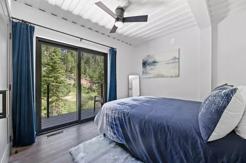 Bedroom - 11269 Terry Gulch Rd, Lead, SD 57754 photo 1 of 4