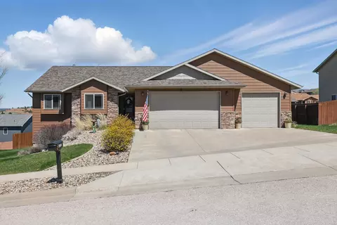 2940 Motherlode Dr, Rapid City, SD 57702
