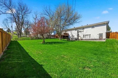 Exterior - 1002 Sunset Dr, Spearfish, SD 57783 photo 4 of 5