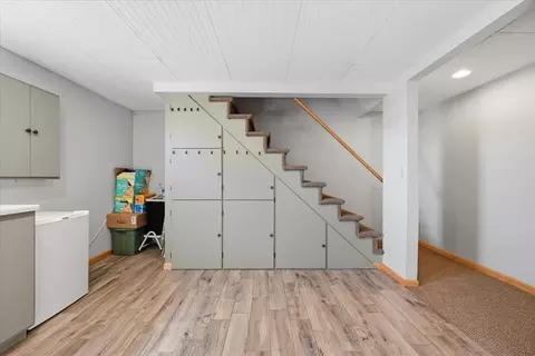 Entry Way - 1002 Sunset Dr, Spearfish, SD 57783 photo 1 of 1