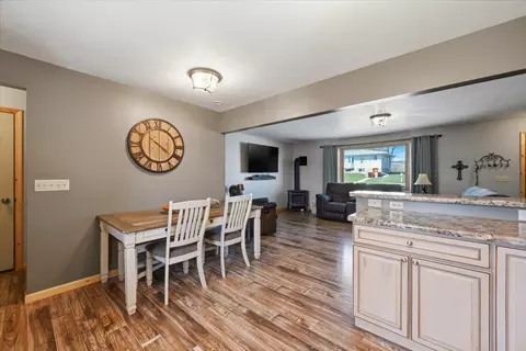 Dining - 1002 Sunset Dr, Spearfish, SD 57783 photo 1 of 1