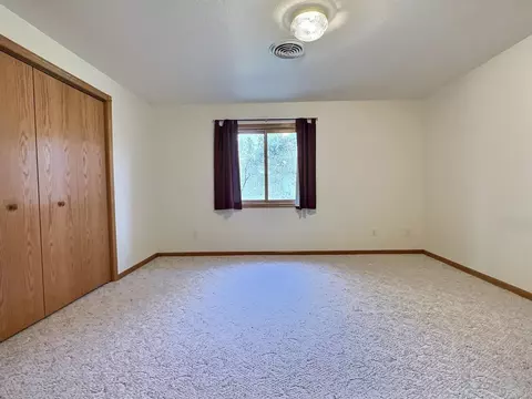 Bedroom - 2055 Aspen Hills Rd, Spearfish, SD 57783 photo 4 of 5