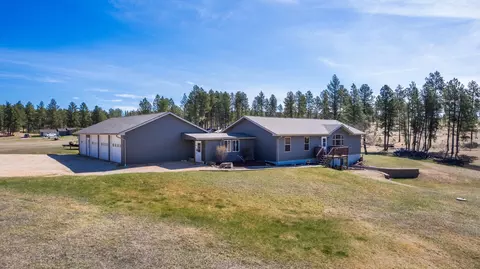 24842 Wild Turkey Dr, Custer, SD 57730