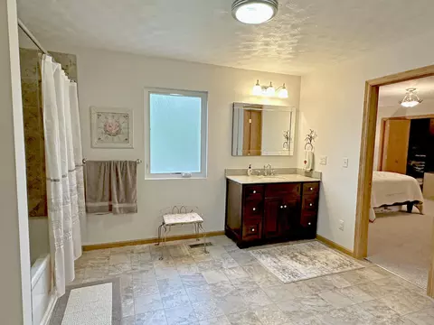 Bath - 2038 12th Ave, Belle Fourche, SD 57717 photo 1 of 5
