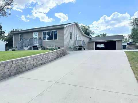 Exterior - 2038 12th Ave, Belle Fourche, SD 57717 photo 1 of 3