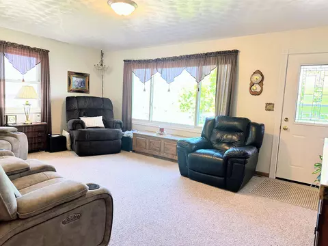 Living - 2038 12th Ave, Belle Fourche, SD 57717 photo 2 of 5