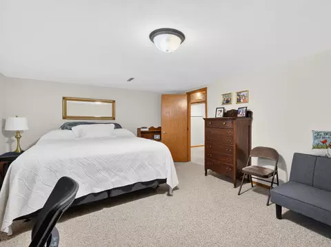 Bedroom - 2038 12th Ave, Belle Fourche, SD 57717 photo 4 of 5