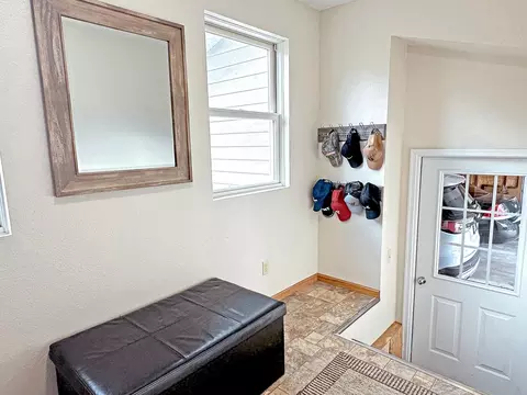 Entry Way - 2038 12th Ave, Belle Fourche, SD 57717 photo 2 of 2