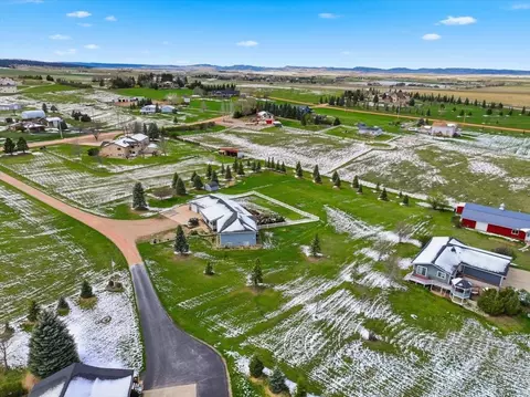 View/Area - 2910 Sapphire Ln, Spearfish, SD 57783 photo 3 of 5