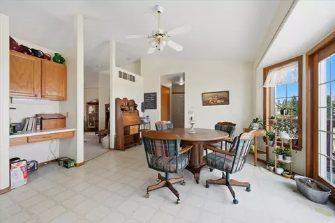 Dining - 2910 Sapphire Ln, Spearfish, SD 57783 photo 3 of 3
