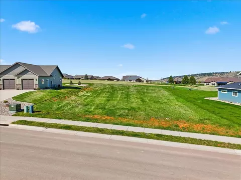 7766 Brooks Loop, Spearfish, SD 57783