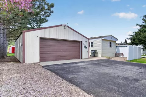 3211 Vanocker Dr, Sturgis, SD 57785 photo 2